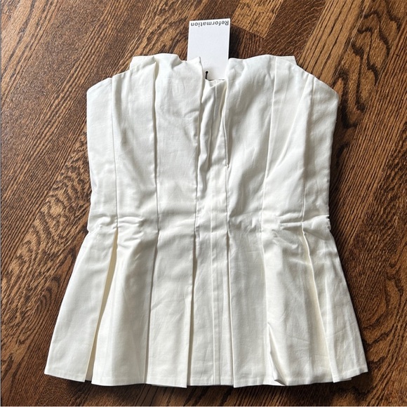 SALE • NWT • Ashlyn Top in size 6 - Picture 2 of 7